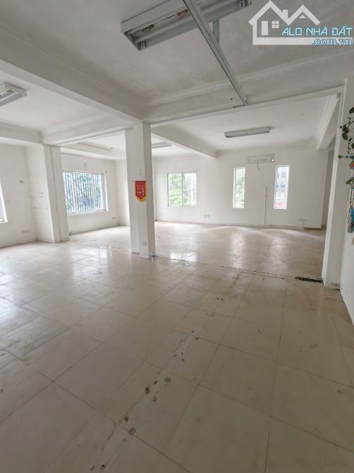 BÁN NHÀ LIỀN KỀ KHU ĐÔ THỊ VĂN KHÊ - 3