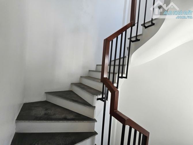 BÁN NHÀ 3 MẶT THOÁNG – ÂU CƠ - 60M² - DÒNG TIỀN - THANG MÁY – GIÁ CHỈ HƠN 13 TỶ