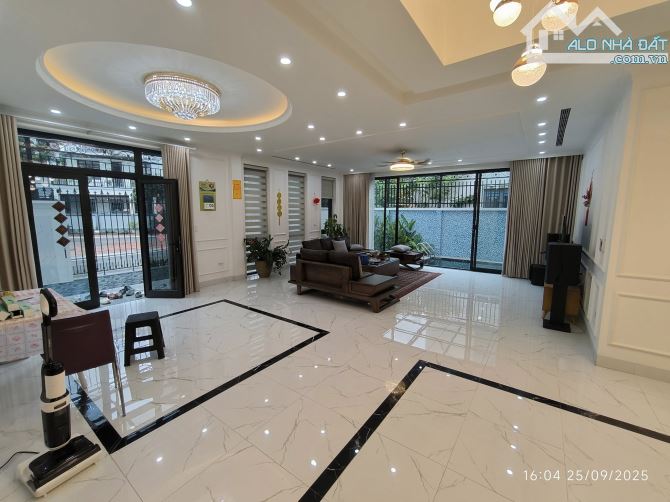 BÁN BIỆT THỰ KHU ĐÔ THỊ ĐẶNG XÁ - DT 345M2 - MT 20M - NỘI THẤT CAO CẤP - 88 TỶ CÓ TL - 3