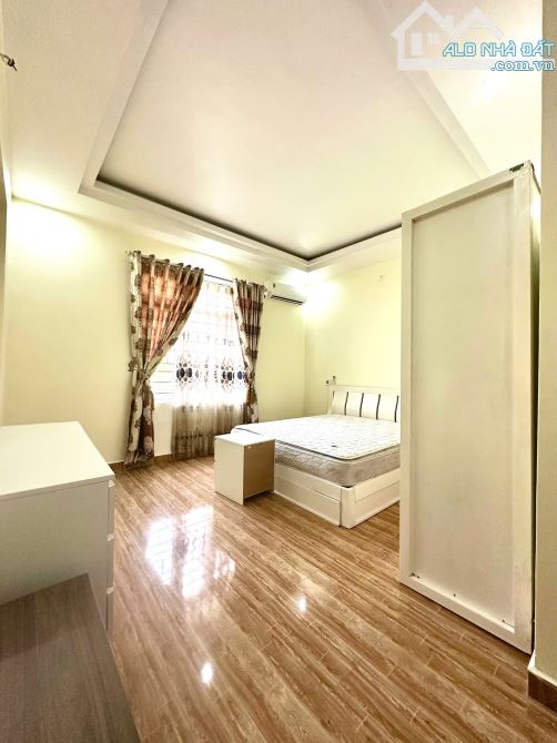 Nhà 4 tầng mặt ngõ 231 Văn Cao full nội thất cho thuê - 4