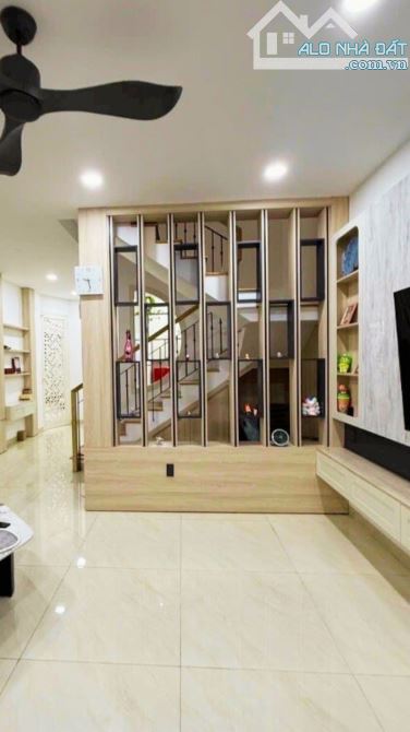 🏠 BÁN NHÀ ĐIỆN BIÊN PHỦ, P.10, Q.10 - 4 TẦNG, NHÀ MỚI 100% - CHỈ 10.X TỶ. - 4