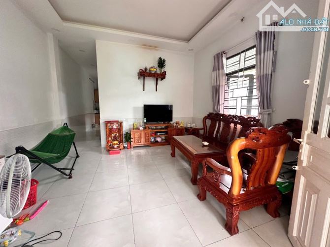 Rất Cần Tiền Bán Nhà 4.5x13,An Phú Đông,Giá 2.4 Tỷ,Sổ Riêng - 4