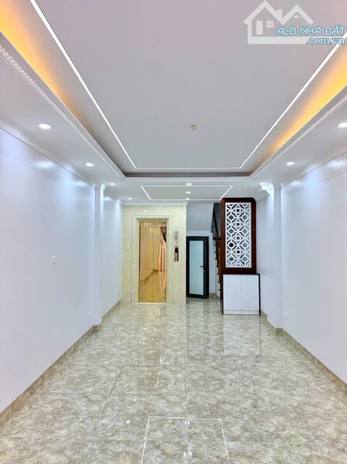 Bán nhà phố Văn Tiến Dũng, 30m², 5 tầng thang máy, MT 3,7m, gần ô tô, 7,3 tỷ - 4