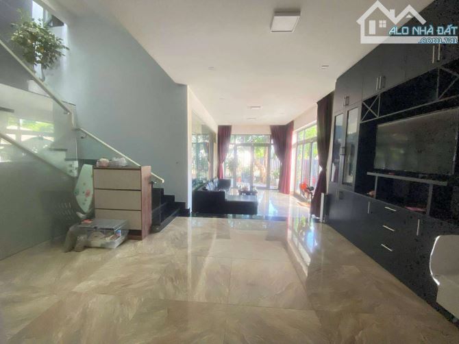 Chính chủ cần bán nhanh biệt thự lô góc mặt tiền đường đào sư tích. Liên Chiểu - 4