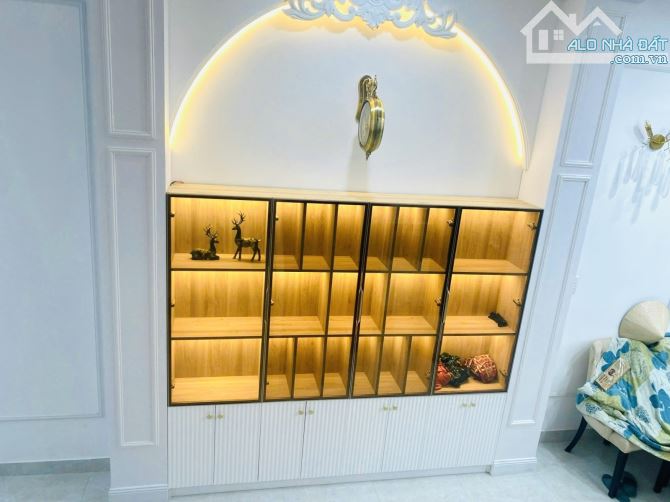 Bán nhà đường Gò Ô Môi liền kề Phú Mỹ Hưng rộng và thoáng kdc văn minh. - 4