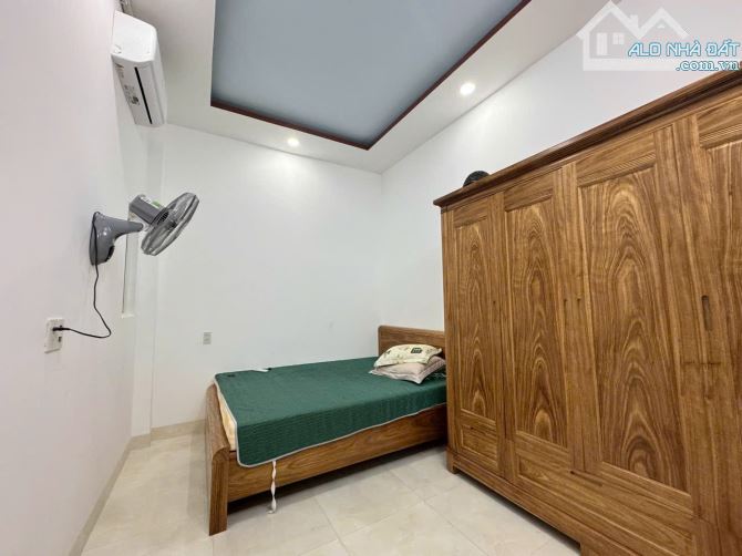 🏡 BÁN NHÀ 2 TẦNG ĐẸP VĨNH THẠNH – FULL NỘI THẤT GỖ CAO CẤP – OTO VÀO TẬN CỬA - 4