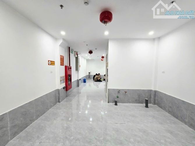 TÒA CCMN MẶT NGÕ CẠNH PHỐ HOÀNG QUỐC VIỆT PHƯỜNG NGHĨA ĐÔ 50M2 X 7 TẦNG GIÁ CHÀO 17 TỶ - 4