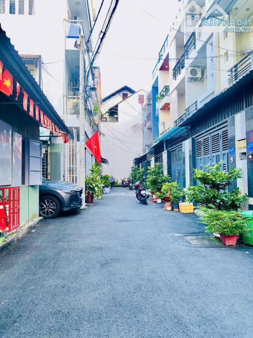 NHÀ 4 TẦNG LỆCH TẦNG - HẺM XE HƠI 5M VÀO NHÀ - 51M2 ( 4 X 12 ) - 4