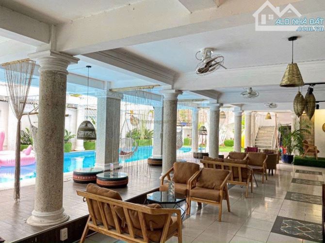Giảm 4 tỷ bán gấp nhà biệt thự Thảo Điền_ĐS47_22x23m(530m2)_Trệt lầu hồ bơi_HDT 4500$ - 4