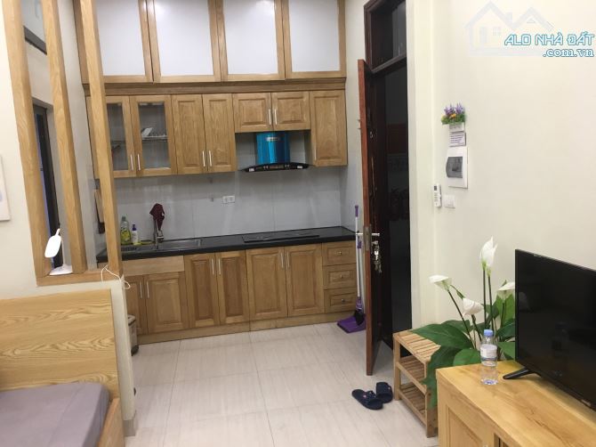 CHO THUÊ CĂN HỘ XÃ ĐÀN - ĐỐNG ĐA ĐỦ ĐỒ ĐẸP THOÁNG 30 - 55m2 giá 5-8tr/th - 4