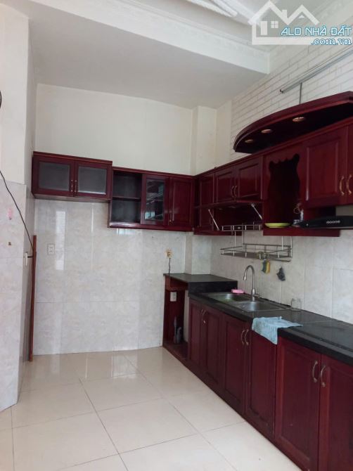 Cho thuê nhà hẻm ô tô- số 68/58B1 Thích Quảng Đức-5 PN, 5WC, 4 tầng đẹp - 4