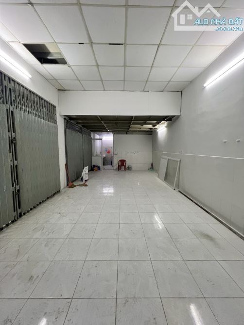 Mặt tiền NGUYỄN TRƯỜNG TỘ - KHÔNG LỘ GIỚI (4.3 x 14). VỊ TRÍ KINH DOANH GIÁ CHỈ 11 tỷ TL - 4
