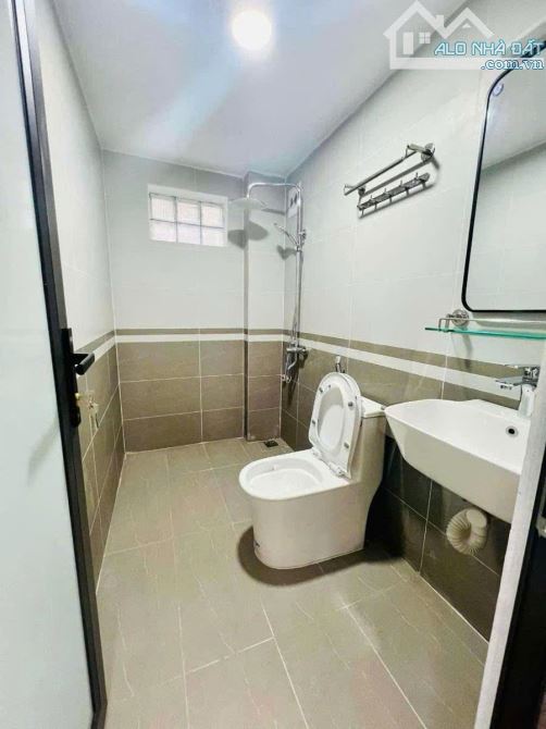 Cần bán Nhà An Trạch Lô góc 3 thoáng, DT 30m2 5 tầng MT 4m, Giá 7.3 tỷ - 4