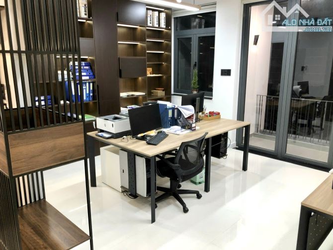Bán Nhà Phố 4 Tầng Hẻm 5m Khu Phân Lô đường số 3 TRƯỜNG THỌ THỦ ĐỨC DT: 100m2 Giá 13 Tỷ - 4