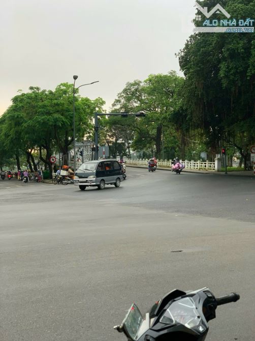 Bán Căn nhà 3 Tầng Măt tiền Trần Hưng Đạo, Phường Phú Xuân,Thành Phố Huế - 4