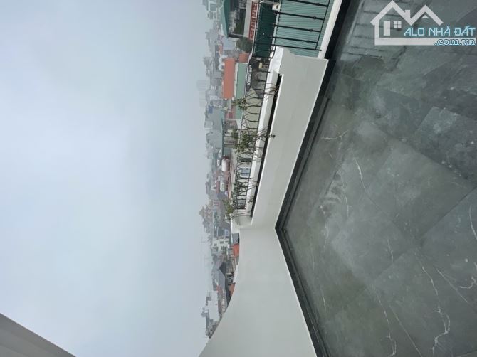 PHỐ TRẠM - NHÀ ĐẸP NHƯ TRANH VẼ - THIẾT KẾ LỆCH TẦNG - FULL ĐỒ - GARA Ô TÔ - 4