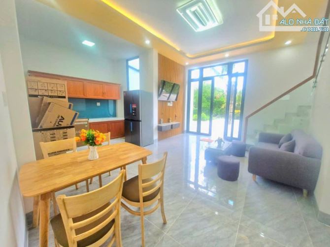 🍀🍀 BÁN NHÀ TRỆT LẦU MỚI ĐẸP - TẶNG FULL NỘI THẤT - LỘ Ô TÔ - KẾ BÊN TT.NINH KIỀU   👉 TẶ - 4