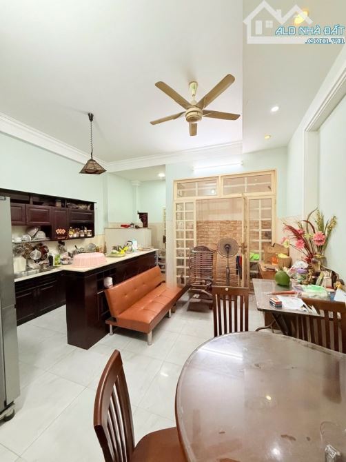 BÁN NHÀ HẺM PHAN ĐĂNG LƯU CÁCH MT 1 CĂN - PHÚ NHUẬN - 5 TẦNG - 4M × 23M - 16.X TỎI - 4
