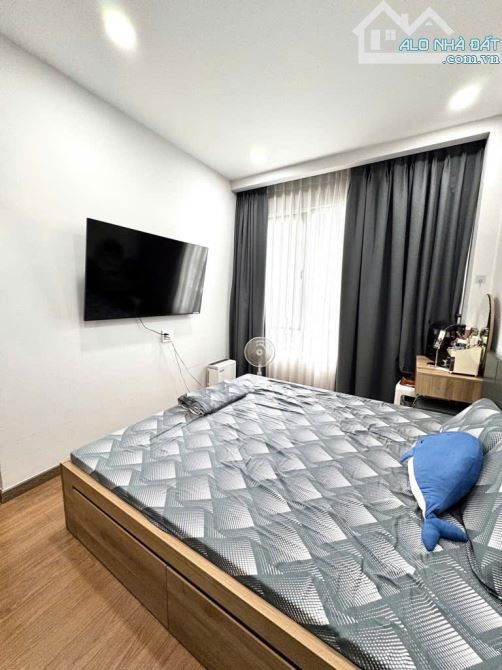 BÁN NHÀ 5 TẦNG MỚI ĐẸP-DT 61M2 6 PHÒNG NGỦ KHÉP KÍN- Đ NGUYỄN VĂN CÔNG - Nhà hiện trạng mớ - 4