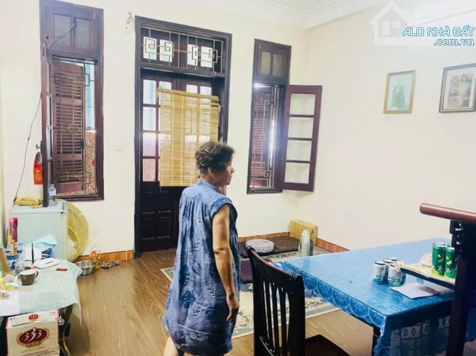 TÂY SƠN – ĐỐNG ĐA – 50M² – 4 TẦNG – NGÕ THÔNG – Ô TÔ TRÁNH – KINH DOANH – 16 TỶ - 4