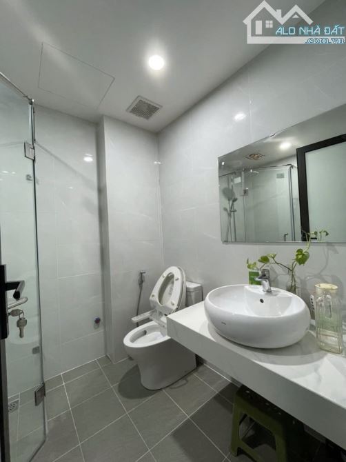 NGÃ TƯ SỞ – NGUYỄN TRÃI – THANH XUÂN - 6T THANG MÁY – Ô TÔ – 2 THOÁNG – CHỈ 20.5 TỶ - 4