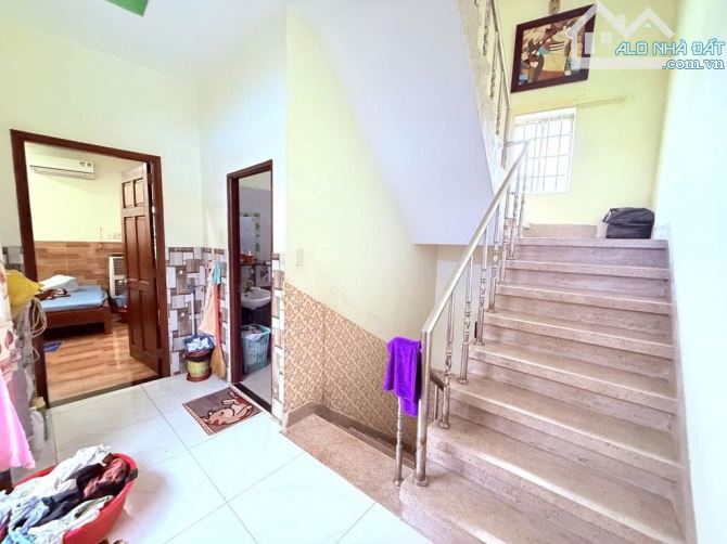 💖 Nhà 2 tầng đường TÔ KÝ, phường ĐÔNG HƯNG THUẬN, Q12, dt 62m2 (18mx6m), Hẻm Ôtô 💰 4,6Tỷ - 4