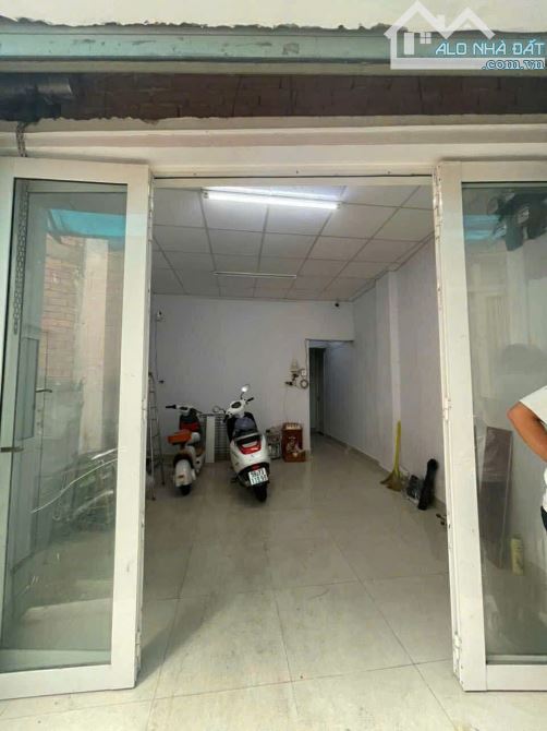 SIÊU HIẾM CHDV QUẬN 6 Hậu Giang 56m2 2 tầng chỉ 4 tỷ nhỉnh. - 4