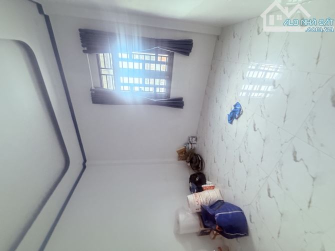 Bán nhà Nguyễn Thị Tú, Bình Tân - Chỉ 5.35 t.ỷ ​Nhà phố 80m² (4x20m), 3 tầng, 4 phòng ngủ - 4