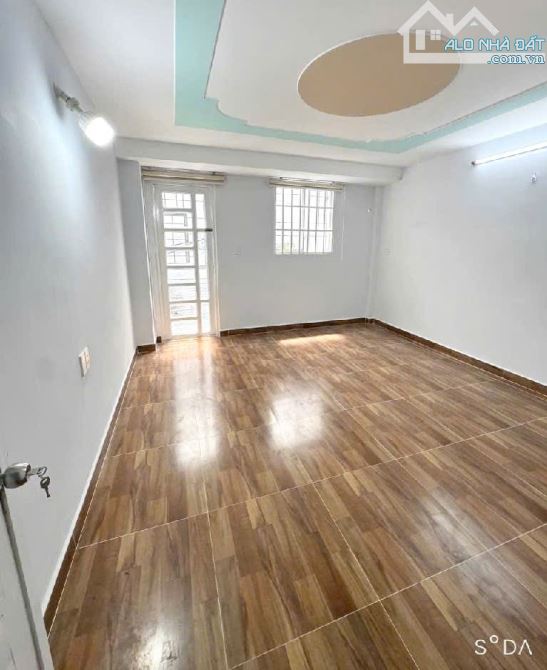 BÀ HOM, 4M X10M, 2 TẦNG ĐÚC, HXH TỚI NHÀ, HẼM THÔNG, GIÁP Q5,Q6,Q11, GẦN AEON, CHỈ 4.X TỶ - 4