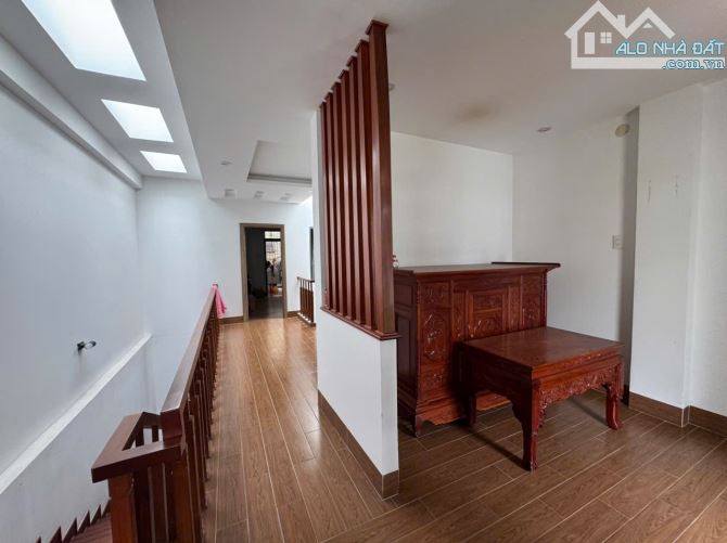 BÁN NHÀ 03 TẦNG MỚI ĐẸP KHU ĐÔ THỊ PHƯỚC LONG A , P NAM NHA TRANG GIÁ 7,8 TỶ - 4
