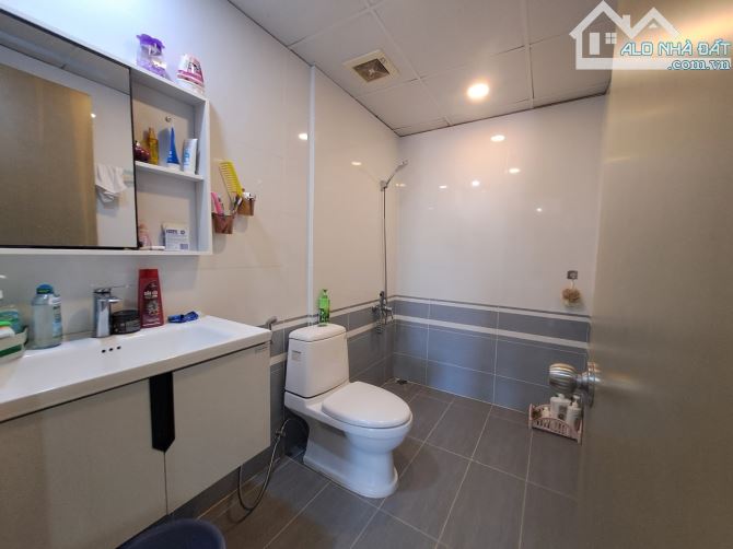 CĂN HỘ SIÊU ĐẸP CC NGỌC LAN, Đ. PHÚ THUẬN, Q.7, 91M2 (9.4x10M), 2PN, 2WC. CHỈ 4.2 TỶ (SHR) - 4