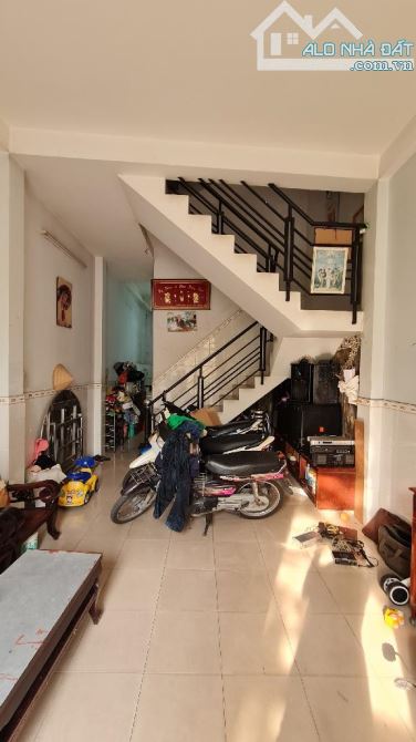 NHÀ SIÊU PHẨM ĐẸP 4 TẦNG, CHỈ HƠN 5 TỶ, PHƯỜNG 7 , QUẬN 8 - 4
