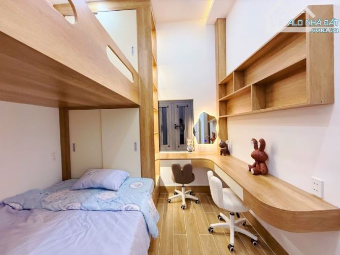 BÁN NHÀ 2PN FULL NỘI THẤT – PHAN XÍCH LONG – 26M2 – 2 TẦNG – P2 PHÚ NHUẬN – 5.7 TỶ - 4