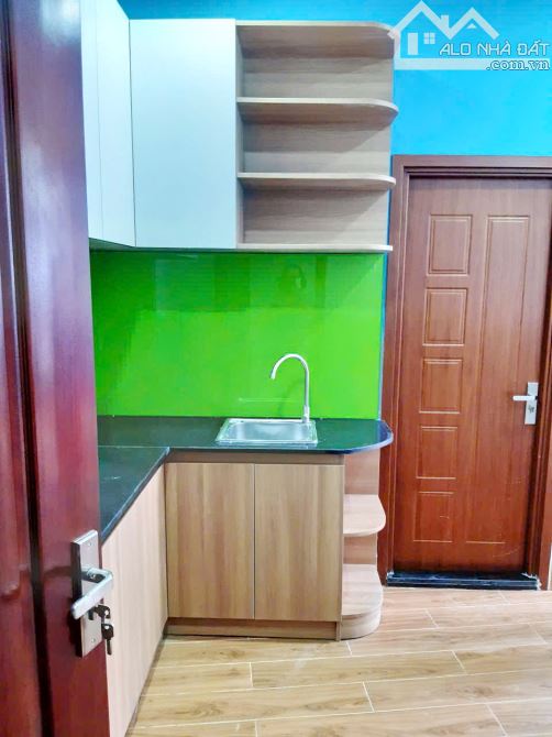 Bán CHDV 2 lầu gần mặt tiền đường Dương Bá Trạc P.2 Quận 8 - 4