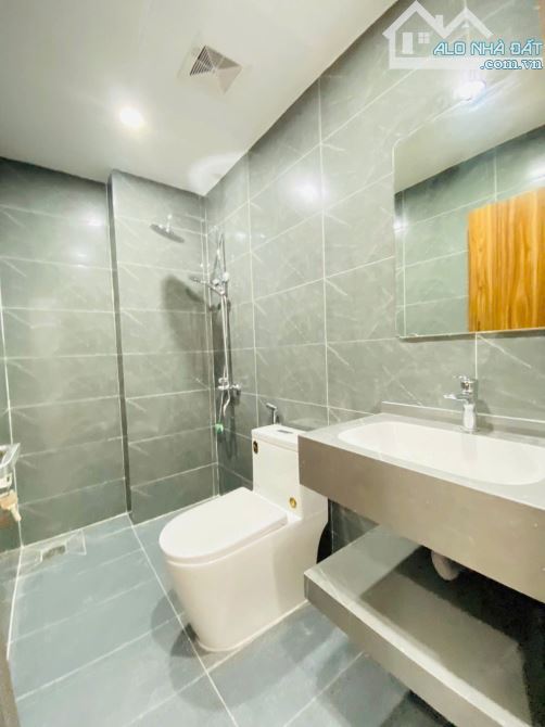 Bán nhà Trần Khát Chân, nội thất lung linh, 72m, 6 tầng, giá 18.45 tỷ. - 4