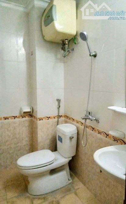Cho thuê nhà PHẠM TUẤN TÀI, Trần Quốc Hoàn. 16 triệu/tháng. Phù hợp làm Văn phòng, KD Onl - 4