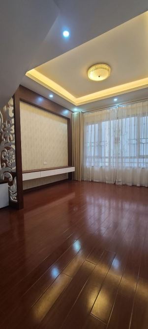 NHÀ PHÂN LÔ PHẠM TUẤN TÀI CẦU GIẤY 50M 5 TẦNG Ô TÔ TRÁNH VỈA HÈ KINH DOANH ĐỈNH 22.5 TỶ - 4