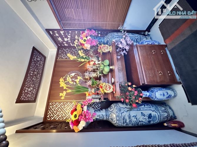 💥Hiếm khuôn tiền hơn 8 tỷ nh.à Nguyễn Văn Cừ, Bồ Đề, mặt ngõ thông, ô tô đỗ cửa. - 4