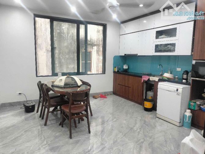 HOT-KTĐ vinadic Phú Diễn ô tô đỗ cửa, vỉa hè rộng vừa ở vừa làm VP - 4