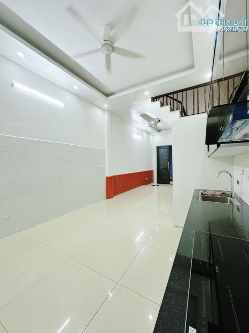 💥 PHÂN LÔ QUÂN ĐỘI🏡NGÕ 59 NGUYỄN NGỌC NẠI-THANH XUÂN🌹 Ô TỖ ĐỖ CỬA - 4