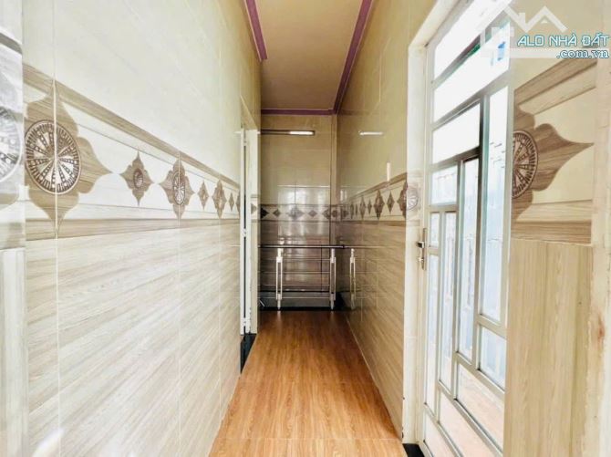 40. Chủ gởi: CHO THUÊ HOẶC BÁN NHÀ MỘT TRỆT MỘT LẦU HẺM ĐƯỜNG TRẦN PHÚ - 4
