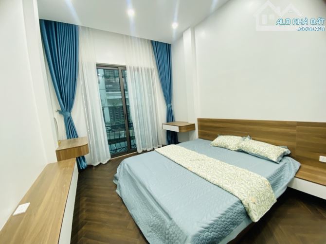 CẦN THANH KHOẢN NHANH NHÀ TRƯƠNG ĐỊNH 65M- 5 TÀNG THANG MÁY 12.5 T - 4