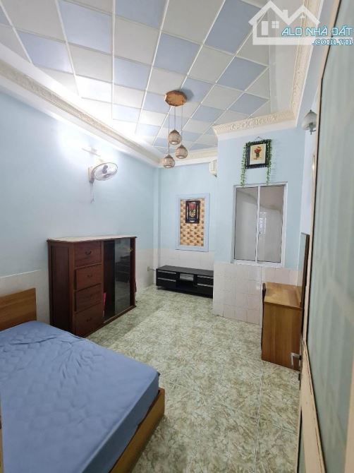 BÁN NHÀ ĐƯỜNG HOÀNG SA P5 QUẬN TÂN BÌNH, DT 47m2- NHÀ 4 TẦNG BTCT ĐẸP Ở LUÔN. GIÁ 9,4 tỷ - 4
