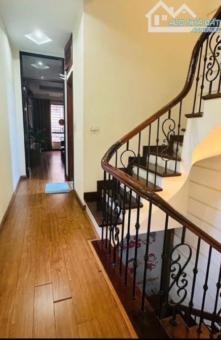 🌟 Nhà La Thành – 75m²- MT 4m- ô tô vào nhà – 5 tầng – 18,8 tỷ - 4