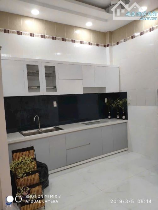 vị trí Đường Siêu số 2 P3 GV DT 4 X 8m CN 32m2 trệt 3L 5 Tầng+3PN lớn+4 WC Giá 5,490tỷ TL - 4