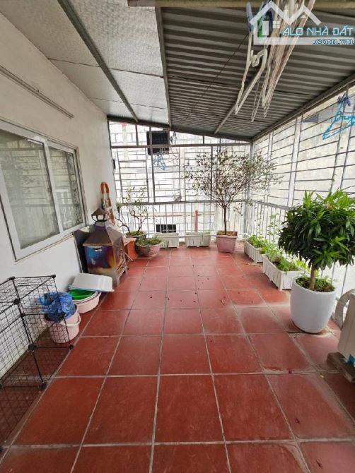 BÁN NHÀ ĐẸP ÂU CƠ - 35M2 - LÔ GÓC – NGÕ NÔNG – GIÁ CHỈ 7.5 TỶ