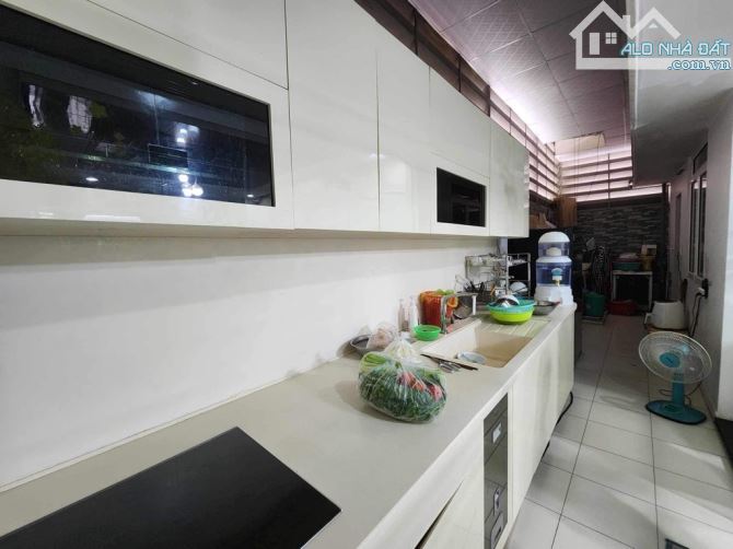Gấp Bán Nhà 5 Tầng 1 Hầm 10 x 20 Đường Nguyễn Văn Linh  BC, Gần BX Quận  8 - 4