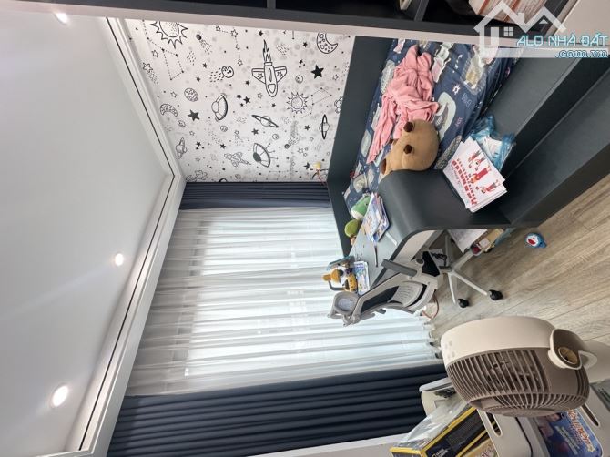 Siêu hiếm! Bán nhà Bạch Mai, ngõ cực nông, 2 thoáng trước sau, tặng full nội thất.