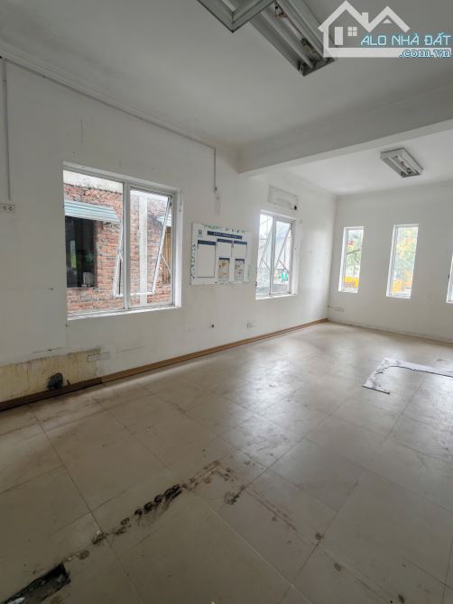 BÁN NHÀ LIỀN KỀ KHU ĐÔ THỊ VĂN KHÊ - 4