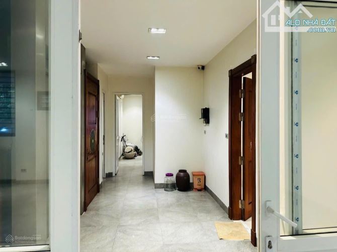 Cho thuê nhà ô tô, kd, vp Thành Công, Ba Đình, 150m2, 2 tầng, 5 ngủ, 32tr - 4